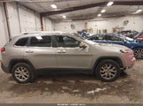 Jeep Cherokee Latitude 4X4 1C4PJMCB6HW571338 снимка