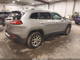 Jeep Cherokee Latitude 4X4 1C4PJMCB6HW571338 снимка