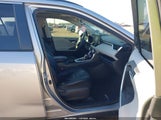 Toyota Rav4 Hybrid Xle JTMRWRFV3ND565002 снимка