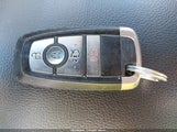 Ford Fusion Se 3FA6P0HD4JR231200 снимка