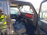 Jeep Wrangler Unlimited Rubicon 4X4 1C4HJXFG6JW226605 снимка