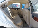 Mercedes-Benz C 300 WDDGF8BB0AR126369 fotografie