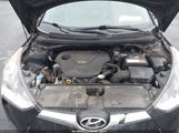 Hyundai Veloster Base W/Gray KMHTC6AD3DU124007 снимка
