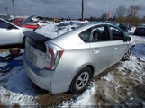 Toyota Prius JTDKN3DU5D5645633 снимка
