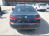 Volkswagen Passat 2.0T Se 1VWSA7A39LC017256 photo