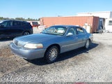 Lincoln Town Car Signature 1LNHM81W34Y635306 photo