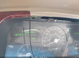 Lincoln Town Car Signature 1LNHM81W34Y635306 photo