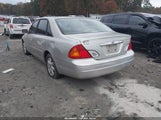 Toyota Avalon Xls 4T1BF28B1YU026051 снимка