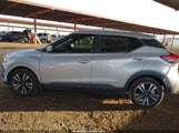Nissan Kicks Sv 3N1CP5CU8KL563505 снимка