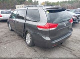 Toyota Sienna Le 7 Passenger 5TDJK3DC1ES077081 fotografie