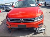 Volkswagen Tiguan 2.0T Se/2.0T Sel/2.0T Sel R-Line/2.0T Sel R-Line Black 3VV3B7AX2KM152875 снимка