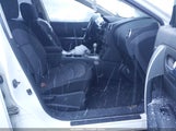 Nissan Rogue Sv JN8AS5MT9BW150144 снимка