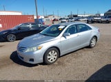Toyota Camry Le 4T1BF3EK8BU772420 снимка