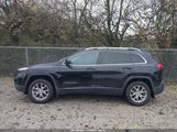 Jeep Cherokee Latitude Plus 4X4 1C4PJMLX1JD619597 снимка