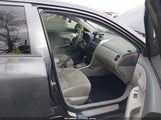 Toyota Corolla Le 2T1BU4EE3AC323510 снимка