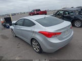 Hyundai Elantra Limited 5NPDH4AE4DH335332 снимка