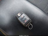 Kia Sorento 3.3L S 5XYPG4A5XLG710517 photo