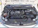 Toyota Corolla Le 5YFVPMAE5NP281955 снимка