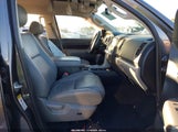 Toyota Tundra Grade 5.7L V8 5TFDW5F10DX291982 photo