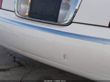 Lincoln Town Car Signature 1LNHM82W6YY820860 photo