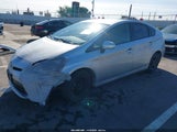 Toyota Prius Three JTDKN3DU5C5412124 fotografie