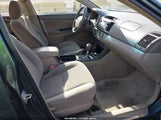 Toyota Camry Le 4T1BE32K05U094290 снимка