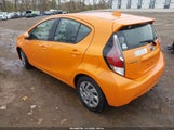 Toyota Prius C Two JTDKDTB33F1091239 снимка
