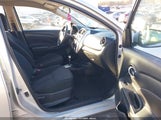 Nissan Versa 1.6 Sv 3N1CN7AP0HL854295 снимка