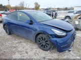 Tesla Model Y 5YJYGDEF6LF002246 fotografie