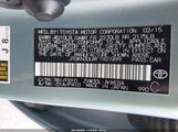Toyota Prius Two JTDKN3DUXF1927499 снимка