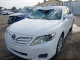 Toyota Camry Le 4T4BF3EK7AR062428 снимка