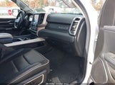 Ram  Laramie 4X4 5'7 Box 1C6SRFJT3NN283361 снимка