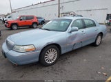 Lincoln Town Car Signature 1LNHM81W95Y615580 fotografie