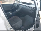 Toyota Prius Two JTDKN3DUXF1941631 снимка