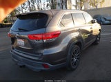 Toyota Highlander Se 5TDKZRFH9HS514678 снимка