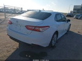 Toyota Camry Le 4T1B11HKXKU707437 photo