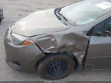 Toyota Corolla Le 2T1BURHE9JC099877 снимка
