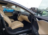 Tesla Model S 100D/60D/75D/90D/P100D 5YJSA1E27HF203101 снимка