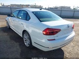 Volkswagen Passat 2.0T Wolfsburg Edition 1VWLA7A37KC012222 fotografie