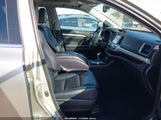 Toyota Highlander Xle V6 5TDJKRFH6ES016949 снимка