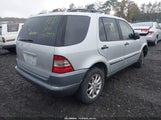 Mercedes-Benz Ml 320 4JGAB54E7XA056261 снимка