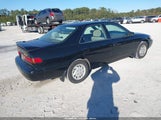 Toyota Camry Le 4T1BG22K0XU398498 photo
