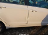 Hyundai Elantra Gt KMHD35LH8FU238277 photo