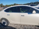 Buick Verano Leather Group 1G4PS5SK1E4107929 снимка