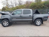 Toyota Tacoma Base V6 5TELU42N69Z640003 photo