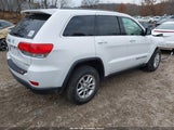 Jeep Grand Cherokee Laredo 4X4 1C4RJFAG5JC506409 photo