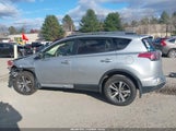 Toyota Rav4 Adventure/Xle JTMRFREV8JJ236731 fotografie