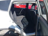 Toyota Rav4 Xle JTMWFREV5JJ194523 photo