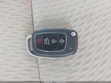 Hyundai Santa Fe Sport 2.4L 5NMZT3LB3JH074804 photo