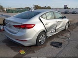 Hyundai Elantra Se 5NPD74LF5HH127152 снимка